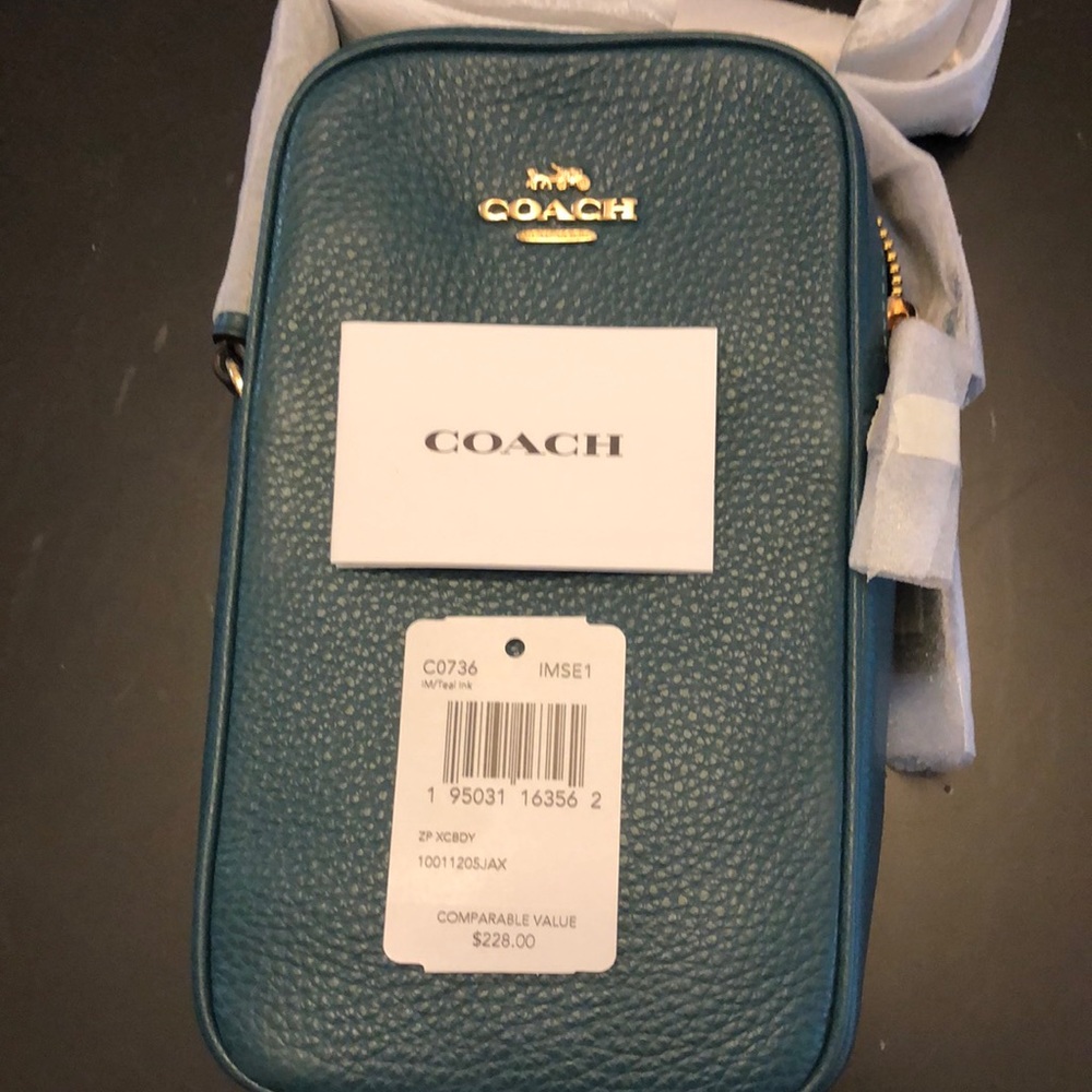 New Coach North/ South Zip Crossbody.